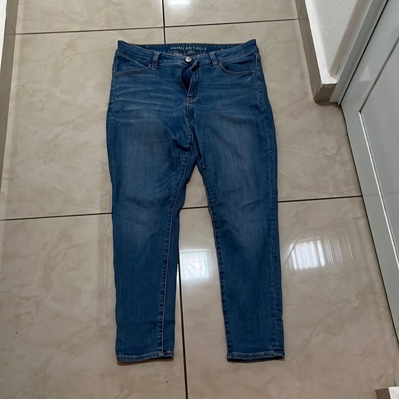 American Eagle Outfitters Denim - American Eagle 🦅 jeans